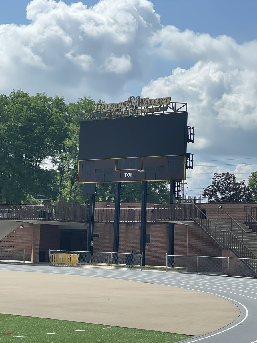 After a great visit I am blessed to say that I have received my first official roster spot offer from Baldwin Wallace🐝! @BWYJFootball @LSDragonFB