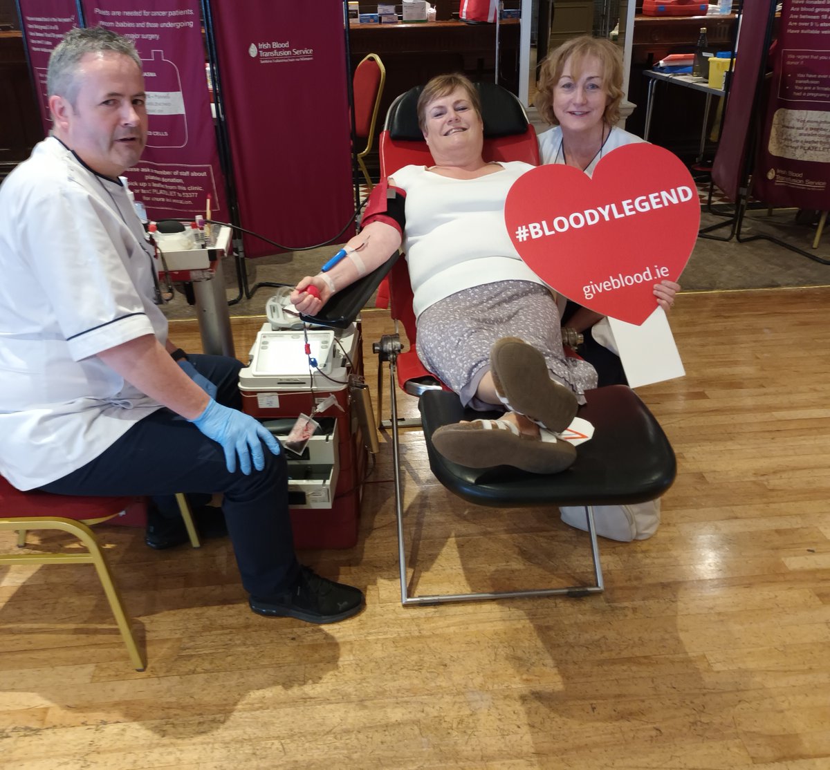 Congratulations to our clinic staff member Caroline Keighran pictured her giving her 26th blood donation on World Blood Donor day, with team members Hugh O'Donnell & Freda Potter to celebrate. #WBDD2023 #GiveBlood #WeCountOnYou #ThankYou🩸🥰🩸