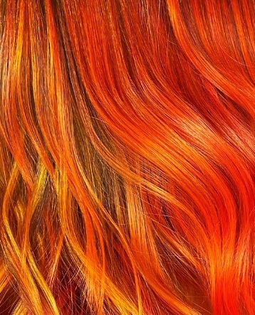 Obsessed with all these tones 🔥🍊 @hairbygeorgiaa_ used Electric Tiger Lily, Sunshine, Rock 'N' Roll Red and Hot Hot Pink for this fiery result!

#manicpanic #manicpanicprofessional #hair #haircare #hairstylist #hairinspo #healthyhair #hairstyles #hairsalon #crueltyfreebeauty