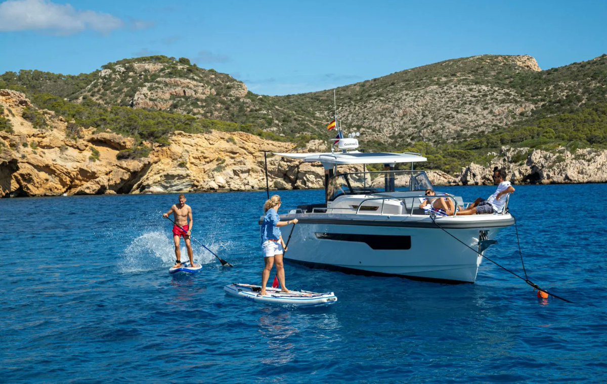 tiffanyyachts's tweet image. Meticulously designed, the Nimbus T11 is here to redefine your expectations and elevate your boating adventures. 🏆✨ Indulge in the exceptional accommodations and experience the thrill of its fast, fun, and stable ride. 

buff.ly/3oZoijf

#NimbusT11 #BoatingAdventures