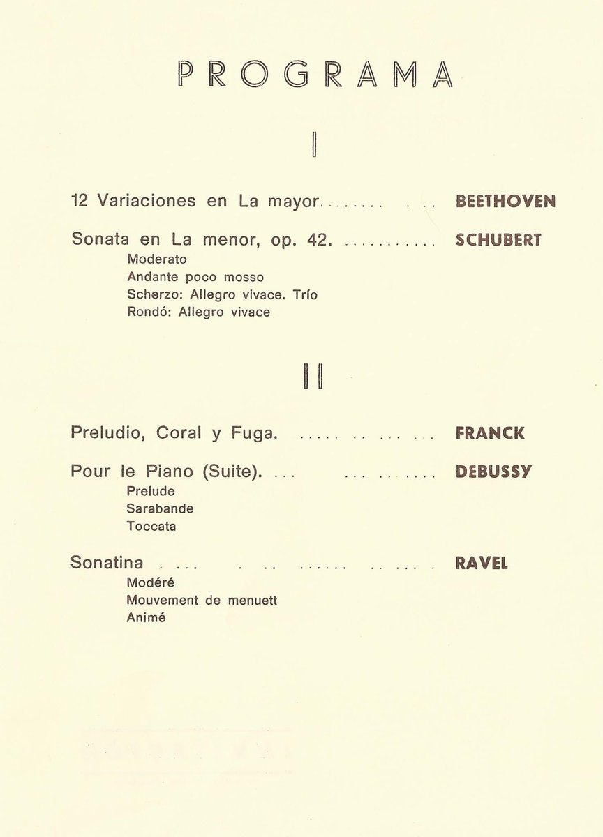 DiegoFMagdaleno's tweet photo. #IsabelGuerras transmitía un inagotable amor por el piano. Este programa corresponde a un concierto que dio en el @MuseoEscultura, organizado por el @ConservatorioVA. La crítica, firmada por #JoséColina (padre del psiquiatra #FernandoColina), fue publicada en @nortecastilla. https://t.co/x12WQiEPNc