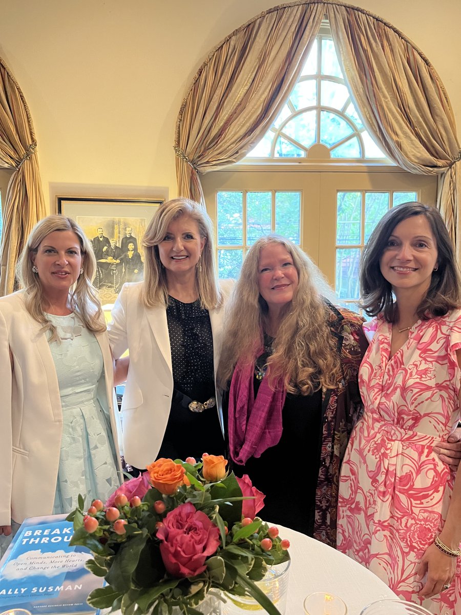 Arianna Huffington tweet media