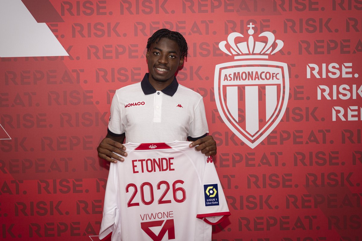 نادي موناكو tweet media