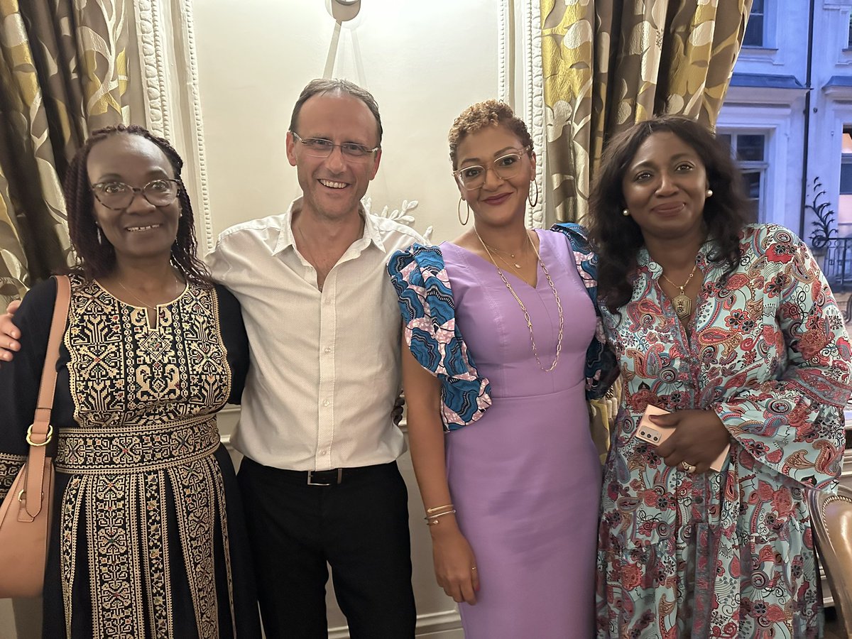 📍On ne sait jamais de quoi demain sera fait!
Dans nos prières, un mot revient: la santé qui est essentielle à notre #BienEtre!

A travers la <a href="/Fondation_OGN/">Fondation Orange Guinée</a> , je mobilise,j’encourage..j’imagine les solutions pour répondre à des maux qui ne devraient exister, qui requièrent une