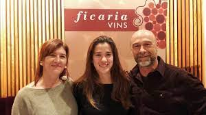 LensofradA's tweet photo. #L_EnsofradA. Llibres i vins. El 17 de juny a Marçà, podreu beure els vins de Ficaria Vins, una celler de la Figuera i Arenys de Lledó que es defineix amb tres paraules: Passió, Varietat i Territori.
https://t.co/yVZ8ionYOF https://t.co/Zcg2ZucXT1