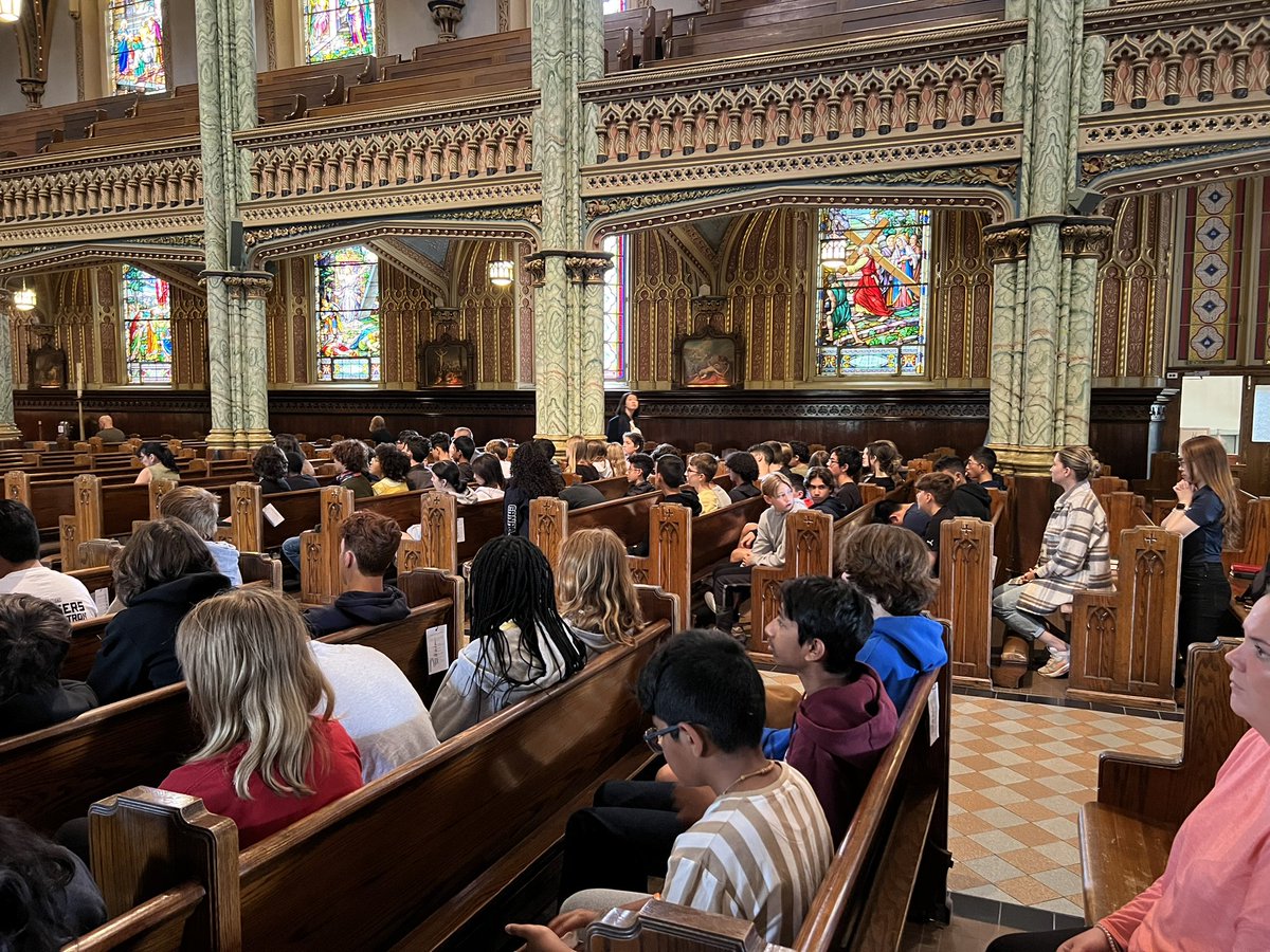 RSagarese's tweet photo. Celebrated mass this morning @ Notre Dame Cathedral in Ottawa with @saopmilton1 and @domihcdsb.  Nice seeing some familiar faces. https://t.co/XbDAaFquP0