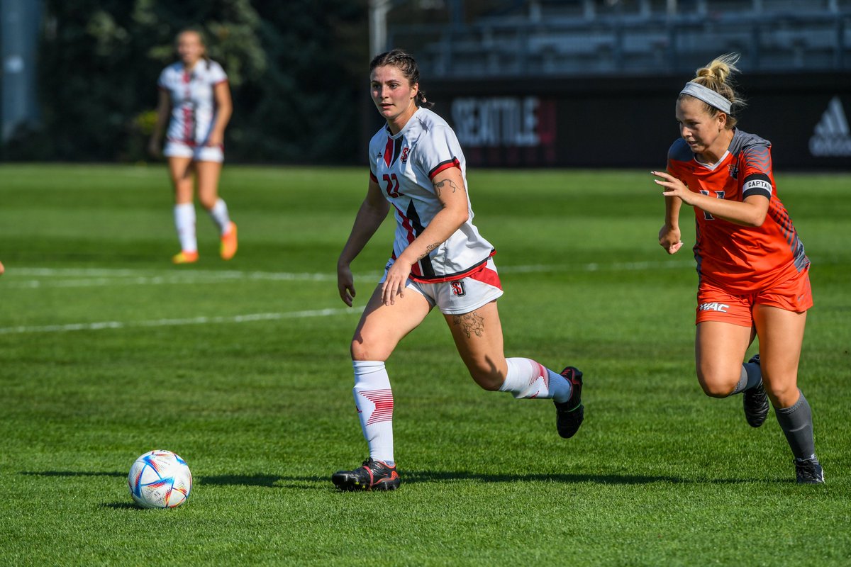 seattleuwsoc's tweet photo. Did you know that Kaylee Coatney tied for the team lead in goals last season with seven? Or that her 0.37 goals per game average currently ranks 5th all-time in program history? #TogetherWeSoar #FunFacts https://t.co/qkAdPFdXlu
