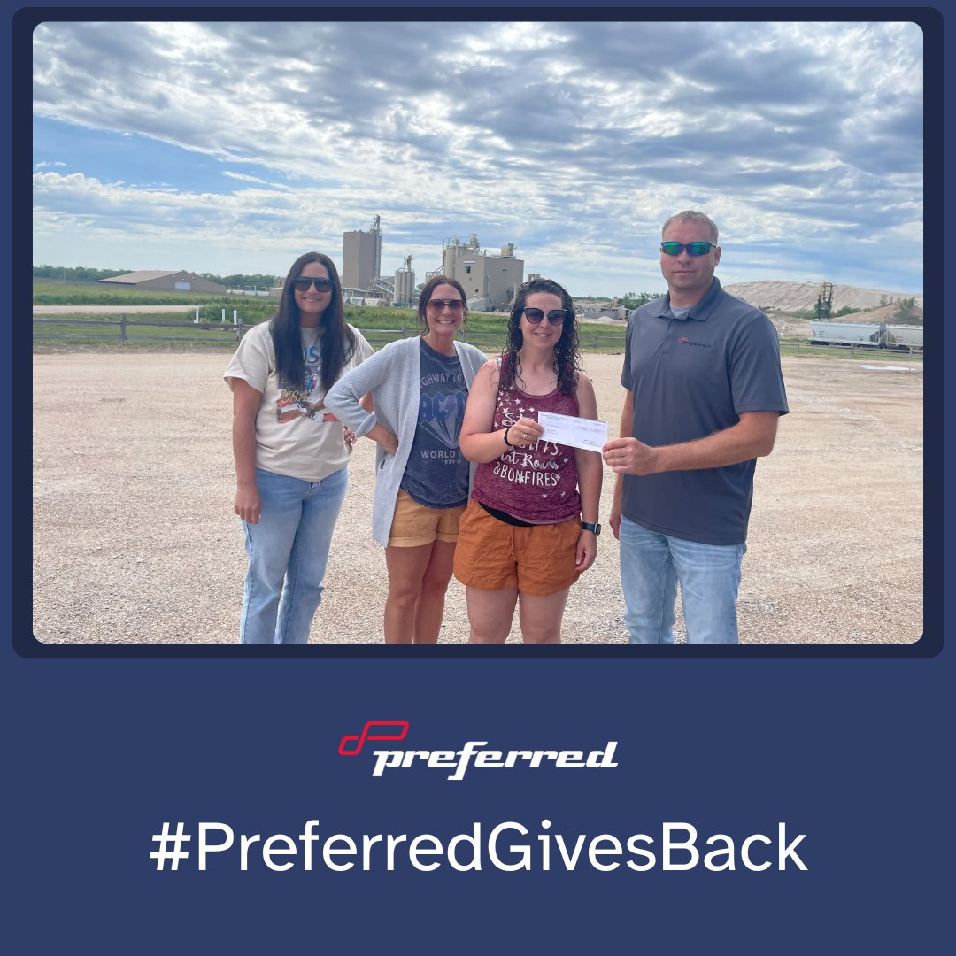 PreferredSands's tweet photo. The Genoa Area Chamber are a group of volunteers who create fun memories for the Genoa community in Nebraska with their year-round events. This year, they're stepping up their game, and Preferred is proud to help with a donation! #PreferredGivesBack https://t.co/NAy88JcR5a