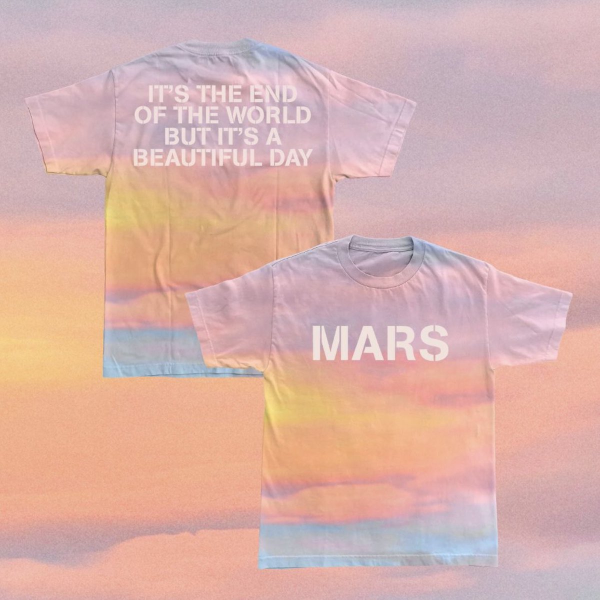 MARSStore's tweet image. Get your merch before it’s gone!

New album merch is shipping soon so grab your size before it’s sold out!

store.thirtysecondstomars.com/collections/it…