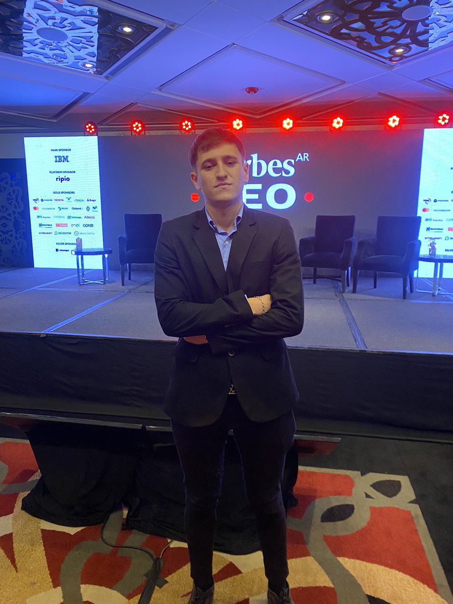 Santiago Roncoroni tweet media