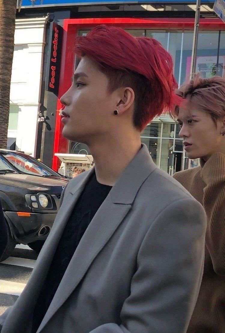 greenstringbeen's tweet photo. LOVE U BB HAPPY BIRTHDAY 💛💛💛 #TAEILDAY my mooonnnnnn🫶 https://t.co/DTZZBZLegB