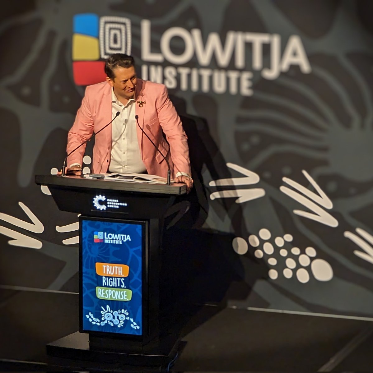Great to be supporting the Lowitja International Conference in Cairns this week. With MC <a href="/Dan_Bourchier/">Dan Bourchier</a> for the <a href="/LowitjaInstitut/">Lowitja Institute</a> #Lowitja2023