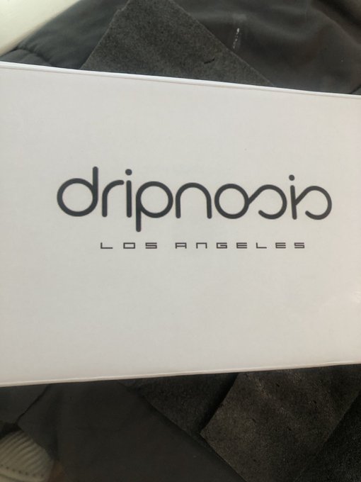 When you order a pair of DRIPNOSIS sneakers you&rsquo;re not just buying a pair of sneakers your supporting<a href="/tag/handmade"class="tags"><span>#handmade</span></a><a href="/tag/louis"class="tags"><span>#louis</span></a><a href="/tag/kicks"class="tags"><span>#kicks</span></a><a href="/tag/sneakerhead"class="tags"><span>#sneakerhead</span></a><a href="/tag/yeezy"class="tags"><span>#yeezy</span></a><a href="/tag/desginer"class="tags"><span>#desginer</span></a>