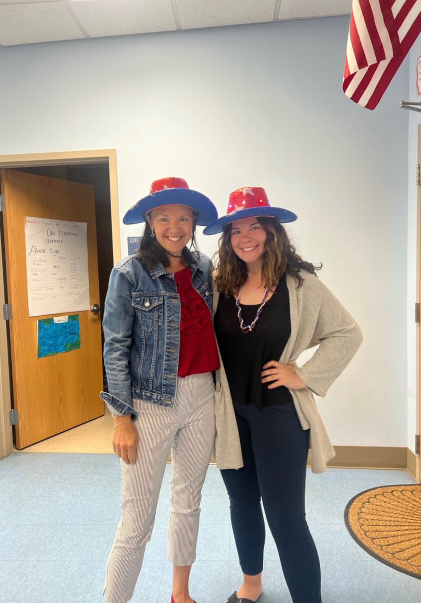ahirschoff's tweet photo. I’ve loved being a mentor to this gal- @missstutoces 

CES and grade 4 are so lucky to have you!!!!!  @CastletonES @SchodackCSD https://t.co/4UIXGZrc3c