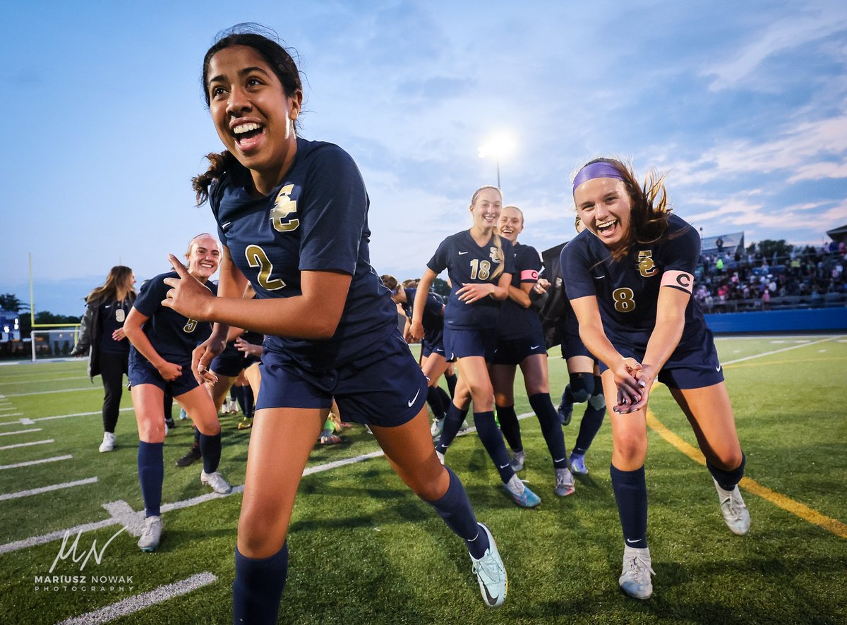 Congratulation to @StoneyCreekWSOC  for advancing to @MHSAA  State Final 💥🎉🥳⚽️🏆‼️

See you in @CityofEL ❗️

@StoneyCreek_AD 
@WeAreSCHS 
@rochcommschools 
@detroitnews 
@detnews_sports