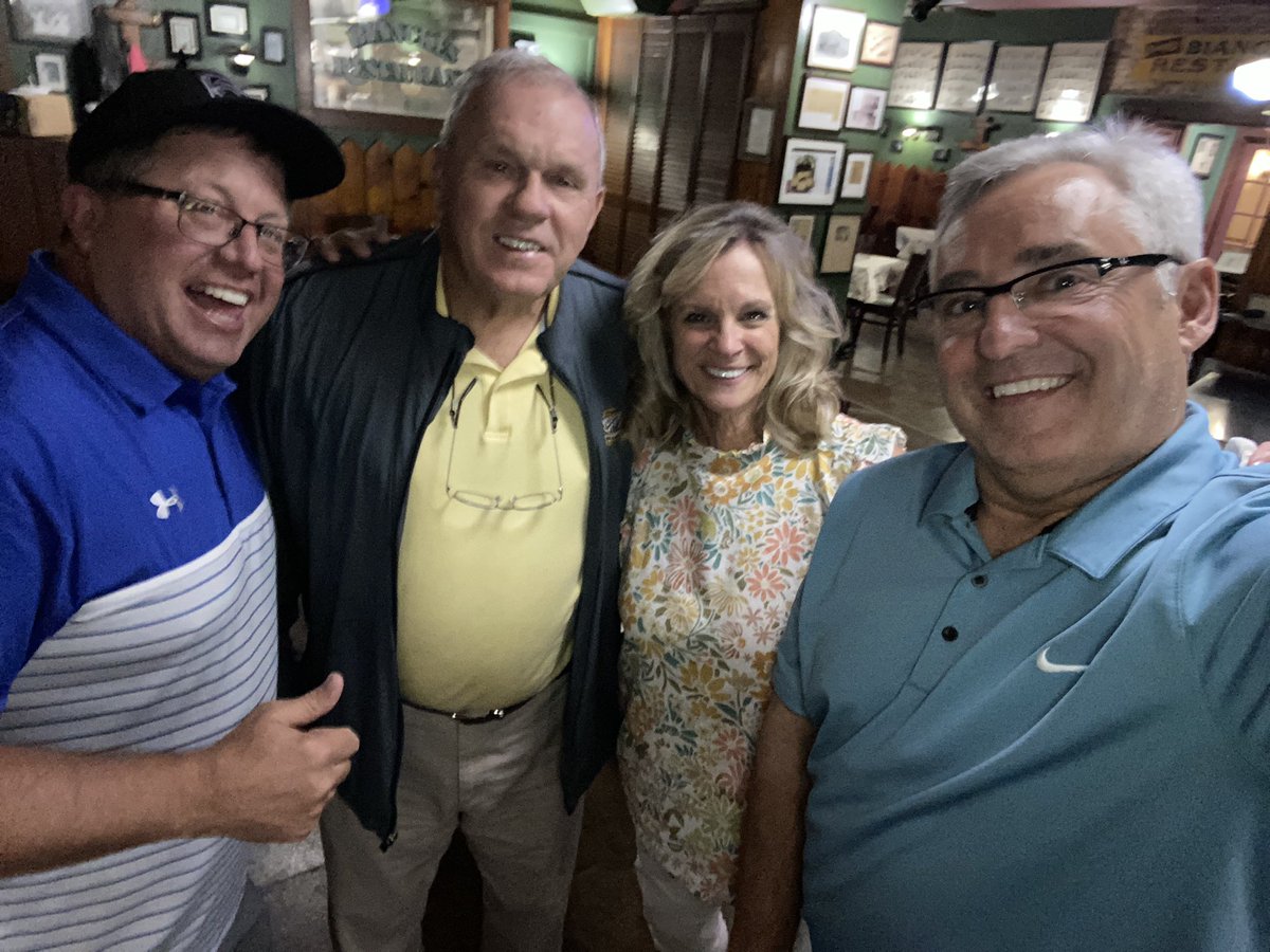 SteveMossWKYT's tweet photo. We all go way back… great night and dinner with @ryanlemond, coach Mac Whitaker and his wife Connie Whitaker… celebrating life and talking baseball at Biancke’s in Cynthiana https://t.co/B8AtIsn0yr