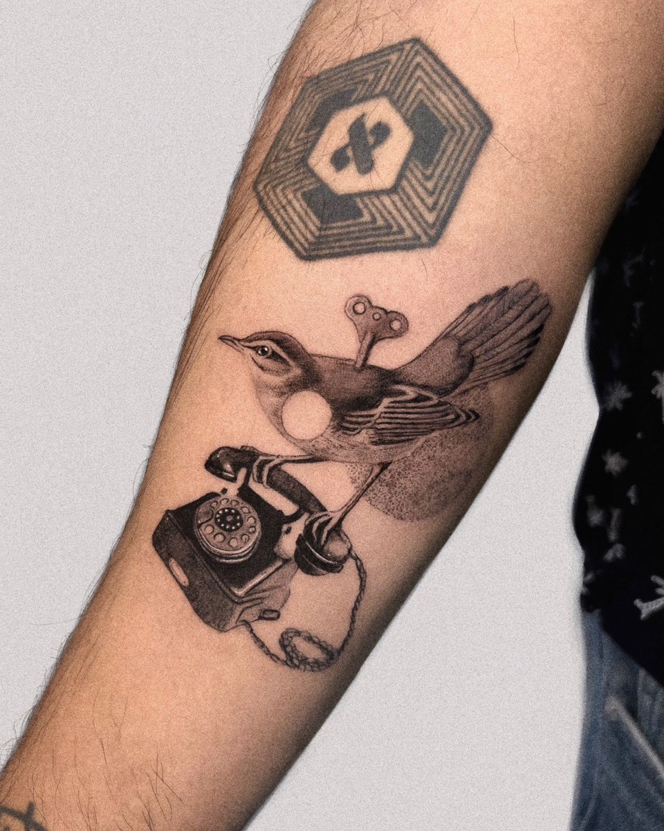 CiudadOlinka's tweet photo. ✒️🖤 #Designia: Artistas del tatuaje realizarán residencia artística en el @MUSAudg, donde visitantes podrá participar en su proceso creativo, del 13 de junio al 6 de agosto en las salas 6 y 7 de la planta alta del recinto. https://t.co/X27OndUVav