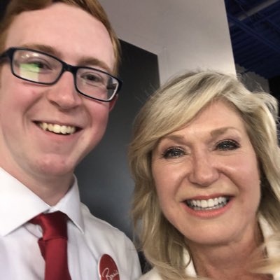 It’s time for Strong, Experienced Leadership in Ontario. It’s time for @BonnieCrombie! #TeamCrombie #NewProfilePic