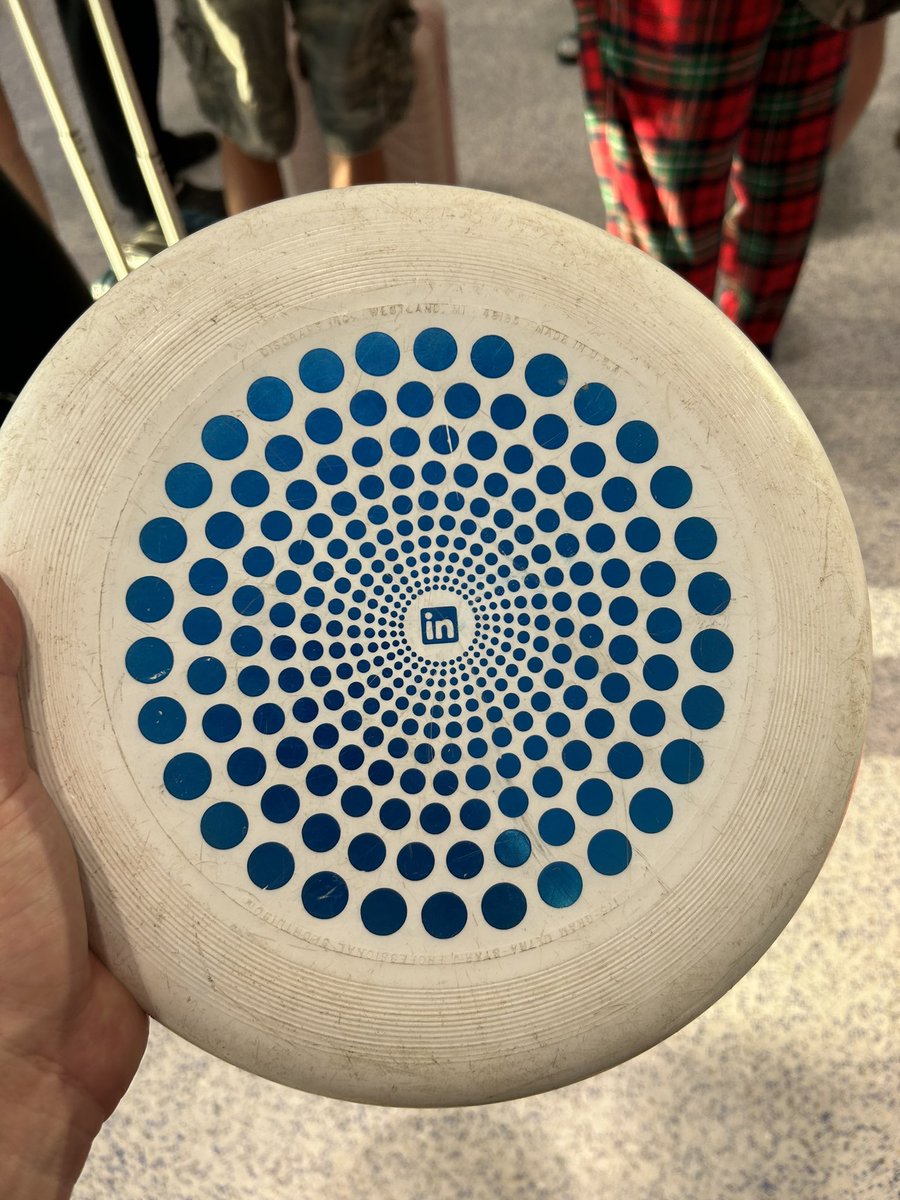 Mailmeñ Ultimate tweet media