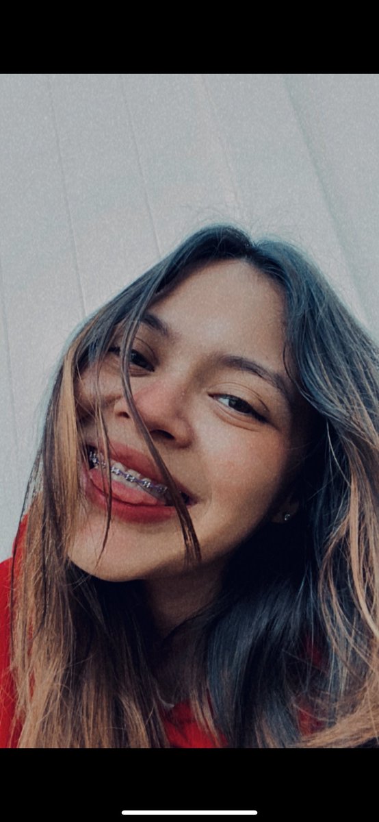 naeylam_'s tweet photo. Bueno me presento  me llamo  Naeylam , tengo 22 años vivo en Estados Unidos, soy de Puerto Rico y soy fan de las niñas hace 1 año y pico, en confianza me pueden hablar 🫢😂
#integracionYuleria https://t.co/ugwUeM4sb9