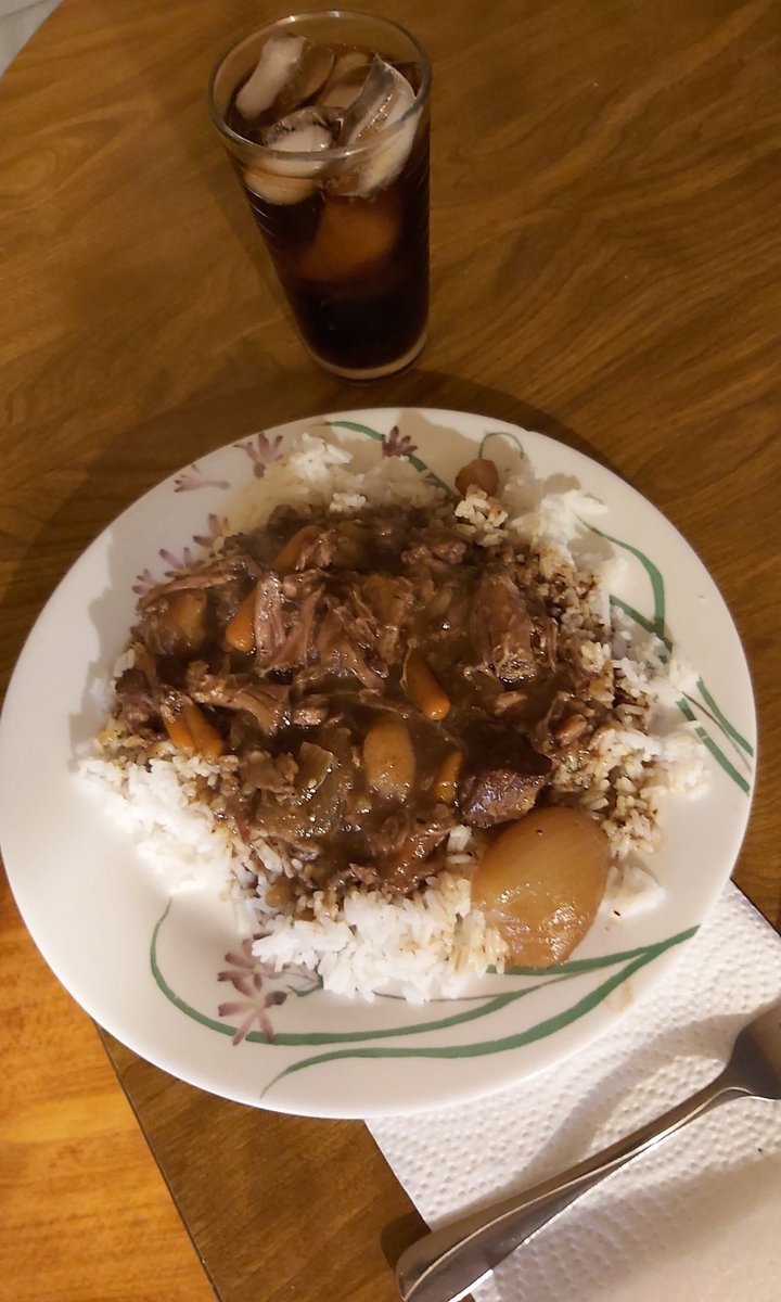 Last night was crockpot roast beast with potatoes.  Tonight, it's leftover beast on rice. And it wasn't bad! 😋 #TimsHomeCooking