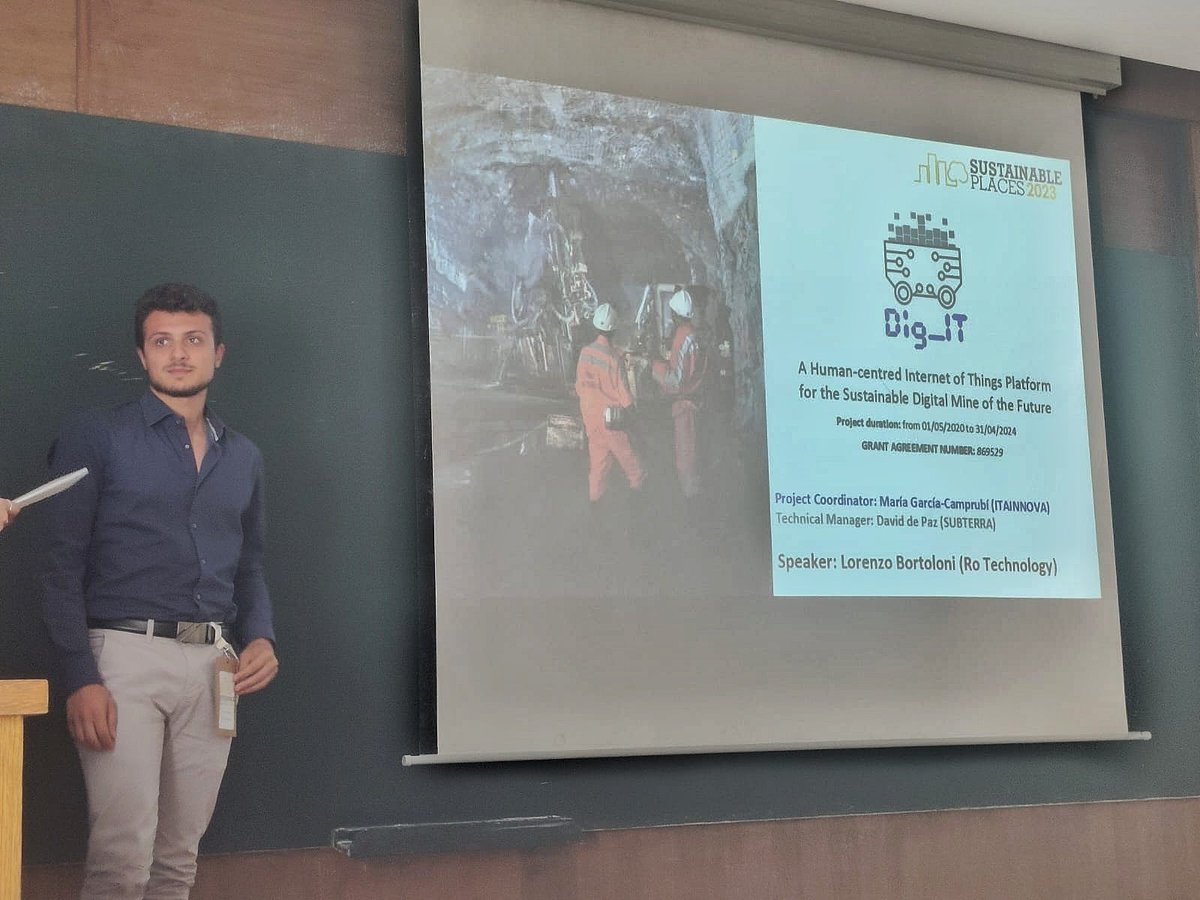 digitproject's tweet photo. #Day1 of @sustainplaces
Today was a greatful day for the #DigITProject.
The presentation was a success and we had the pleasure to share the session with 3 others really interesting projects: @VARCITIES1, @NetworkNatureEU, @PV4Plants_EU 😃
#sustainability #digitaltwins #mining https://t.co/vQ7uD9PI2I