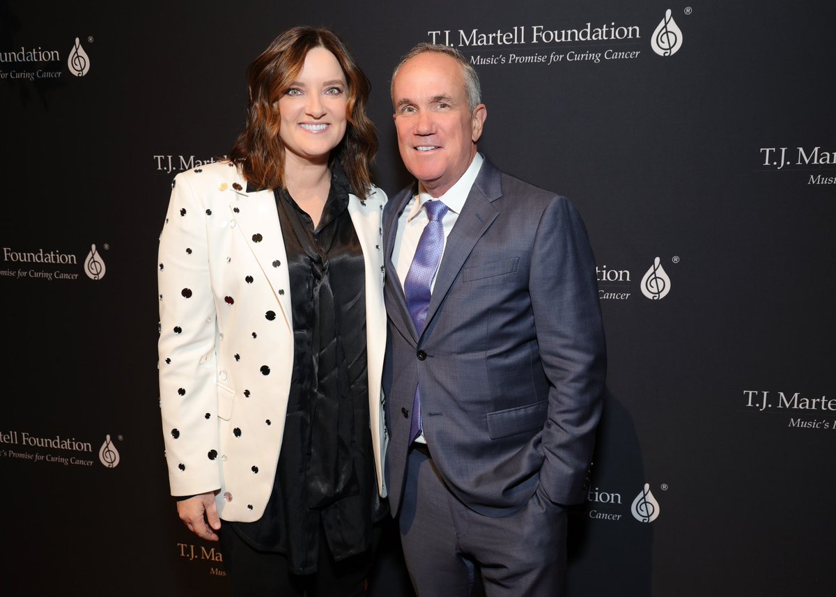 Congratulations to Tom Corson for receiving T.J. Martell Foundation’s Lifetime Music Industry Award this year! <a href="/joshgroban/">josh groban</a>, <a href="/TheBrandyClark/">Brandy Clark</a>, and <a href="/omarapollo/">Omar Apollo</a> showed their love to our co-chairman and COO. 🍾
