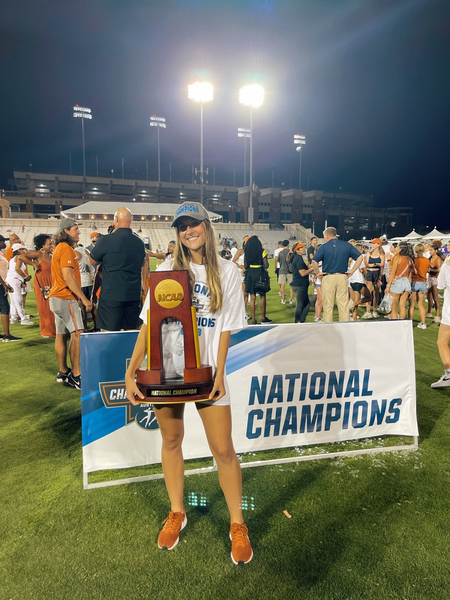 Exemplary education, research AND athletics! Rising P2 student pharmacist Rachel Helbing ran track this year and was part of <a href="/TexasTFXC/">Texas T&F/XC</a>'s national championship team! Congratulations, Rachel! 👏