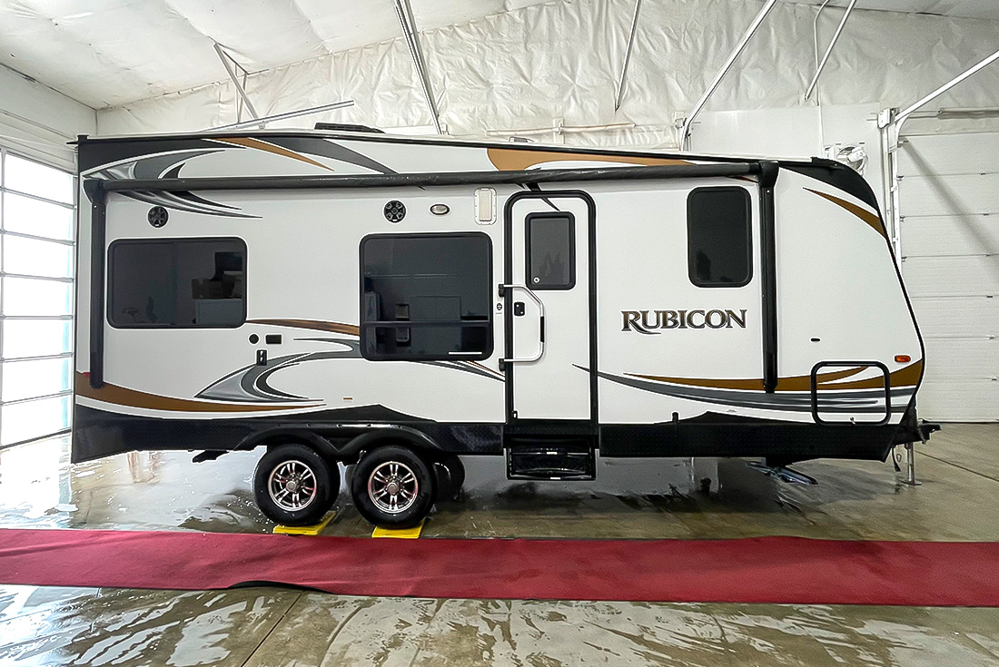 SylvanLakeRV's tweet image. 🚨NEW INVENTORY ALERT🚨
Introducing the 2015 Keystone Rubicon 2100 (Stock 5333). The 12' Garage Toy Hauler will ignite your passion for the open road!
sylvanlakerv.com/listings/2015-…

#PreOwnedRV #RVforsale #reddeeralberta #traveltrailer #toyhauler #keystoneRV