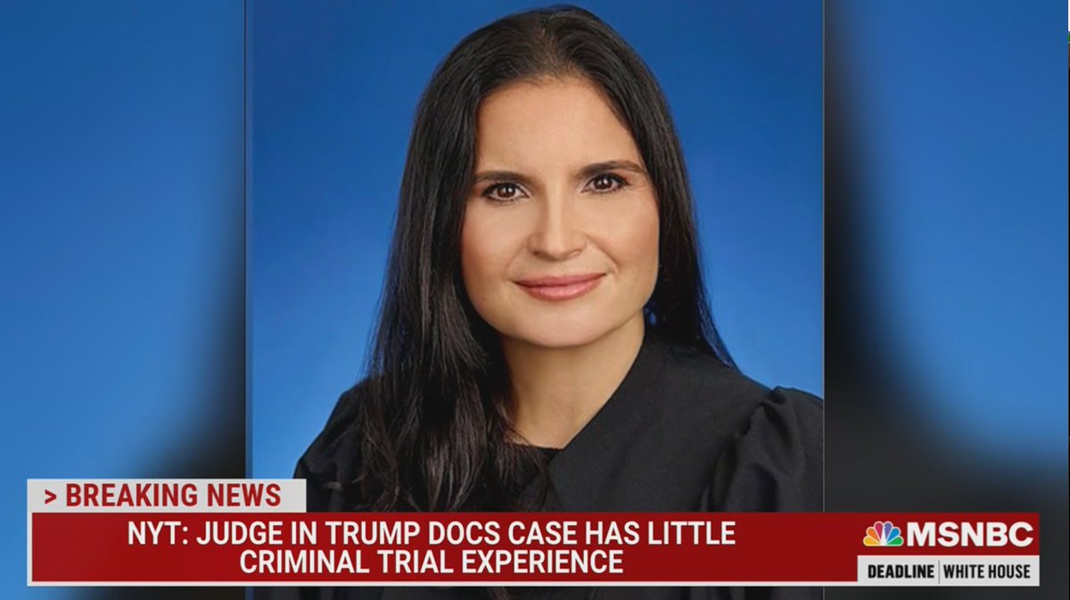 komatsu-on-twitter-trump-appointee-south-fl-gop-cuban-eileen-cannon