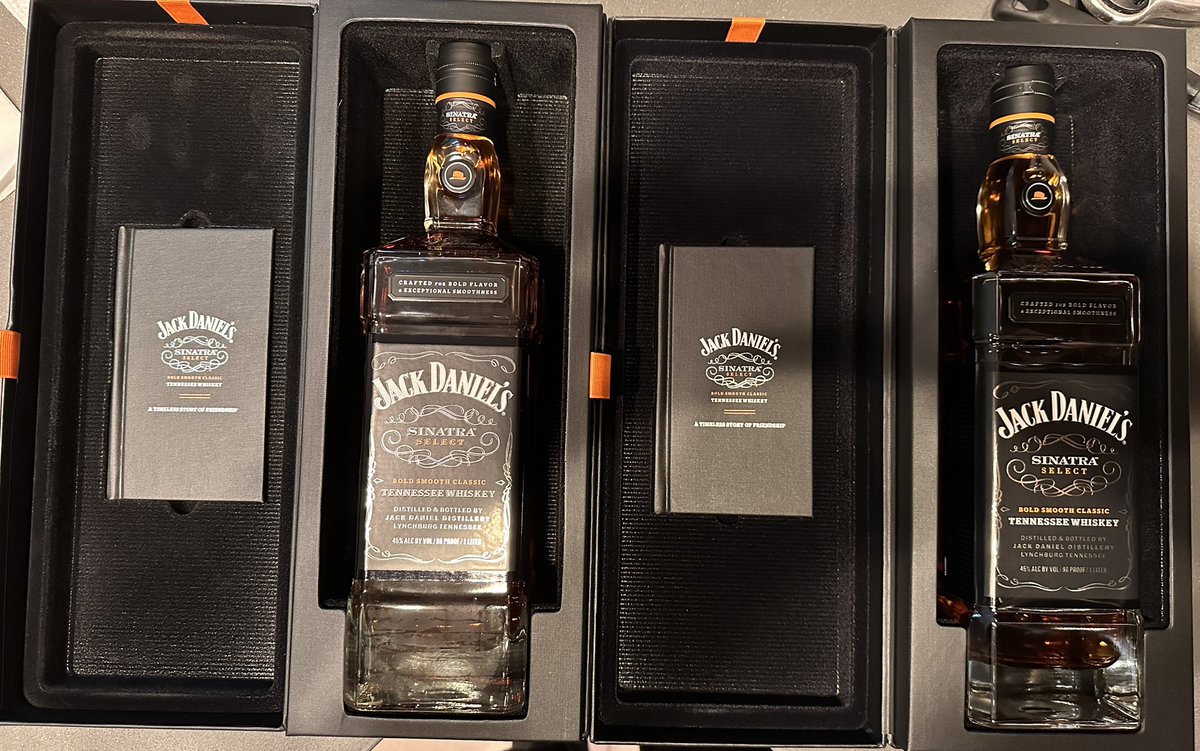 Hey @RalphGarman jealous much? 😃
My sister-in-law recently retired from Jack's parent company and she ended up with two of these!
(Plus some Herradura tequila)
#TheRalphReport