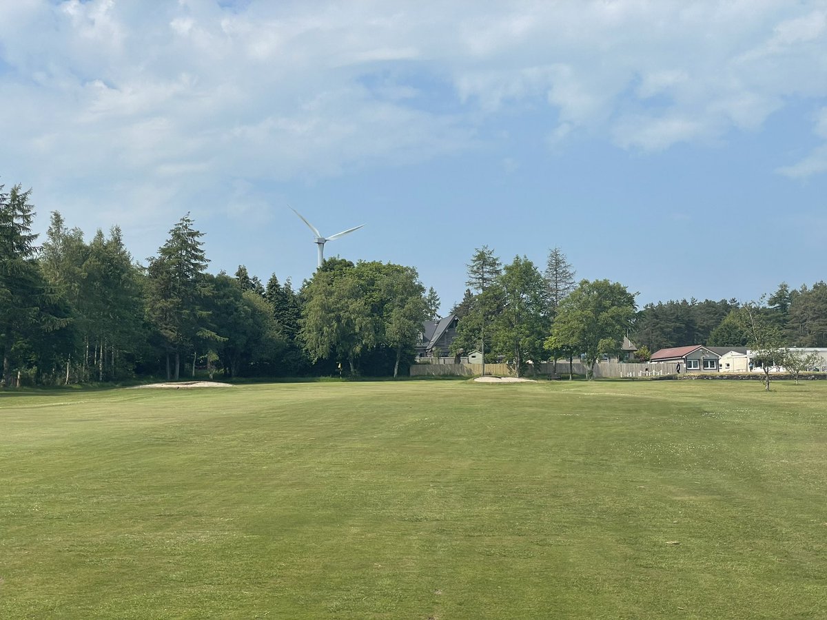 Robert Hill tweet media