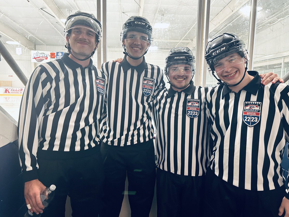 Wednesday afternoon game 3 crew for our Officiating Exposure Camp at the Central District High-Performance 14 Players Camp. #cdofficiatingexperience #refereedevelopment #teamwork