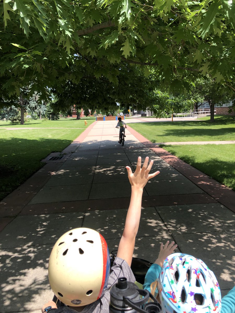 deliberateless's tweet photo. Finding joy! ✨☀️💚 So much biking on our summer days. #cargobikelife https://t.co/jIq1lhYxPW