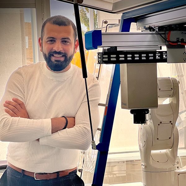 UofTEngineering's tweet photo. The countdown to convocation is on ππ!
To celebrate, we're showcasing 15 of #UofTEngineering's #GradstoWatch for 2023 πβ¬οΈ.
First on our list is Jehad Abed, the @uoftmse PhD grad using #AI to search for novel materials: https://t.co/7qUL7AU0t4 #UofTGrad23 #Classof2T3 https://t.co/r5jUpHR5uf