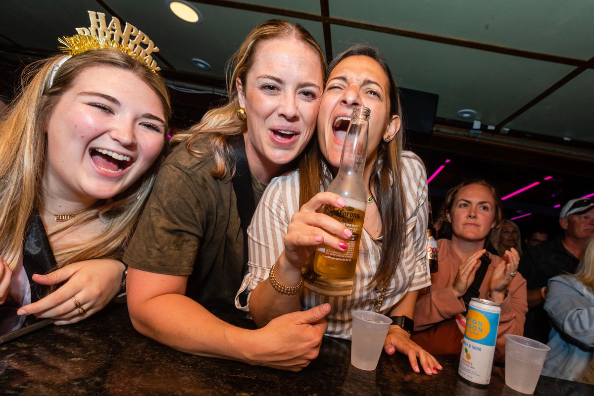 When you're here at Ocean Drive, you're family. Come join us for some good times, great music, and amazing drinks! 🤘🍻 #OceanDriveCulture #GoodVibesOnly #SeaIsleCityNightlife