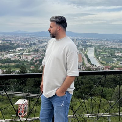 _mahsuner_'s tweet photo. #YeniProfilResmi https://t.co/vk6hFkCEgv