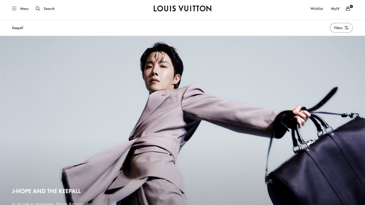 btschartsxdaily's tweet photo. J-hope is on the main page of Louis Vuitoon´s website in the section of men - keepal!
https://t.co/ZHLyoqzohT https://t.co/3bAoAv4QXu