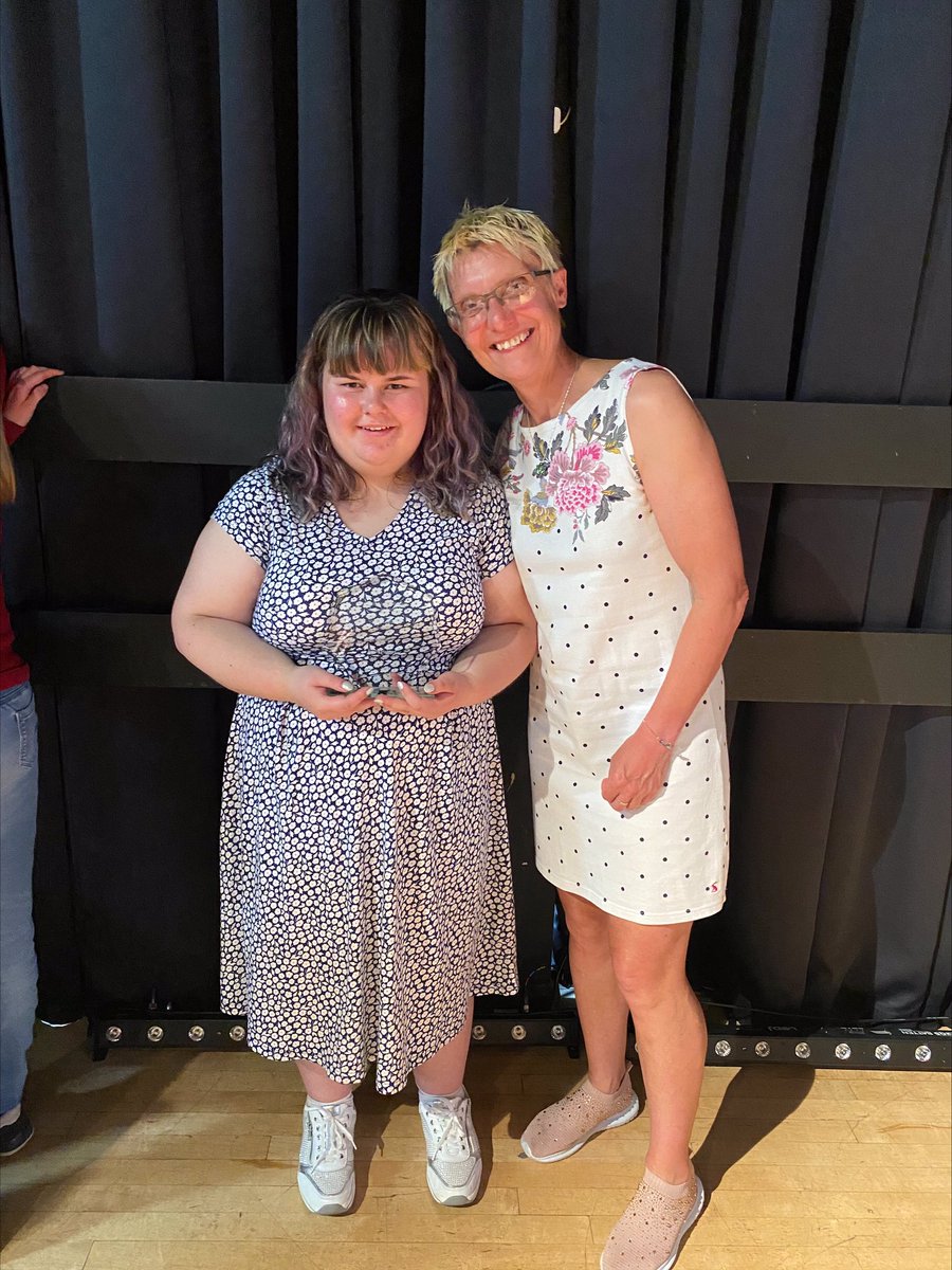 One minute this <a href="/fairfieldtrust/">Fairfield College</a> <a href="/SportsLeaders/">Sports leaders network</a> student is leading <a href="/YouthSportTrust/">Youth Sport Trust</a> <a href="/YourSchoolGames/">School Games</a> Rainbow Shower Event,the next she’s being awarded Westbury Young People’s Young Leader of the Year Award!! What a gr8 day! #YSTLeadSchool #LeadershipDevelopment #WinningWednesday