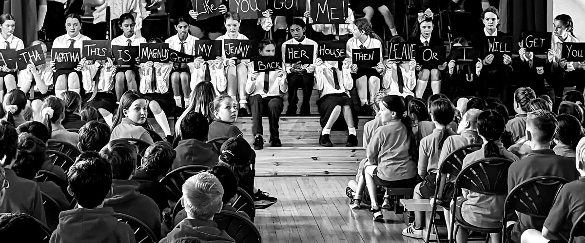 snpballyroan's tweet photo. Great to welcome our friends from @BallyroanBoysNS today to a special viewing of the 6th Class end of year production of "Matilda"! We hope you all enjoyed it boys! 
Looking forward to welcoming the families and friends of the 6th Class girls tomorrow evening! Break a leg girls! https://t.co/fGgm4wm50l