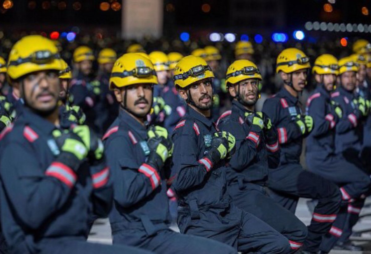 #تمرة💢|| عاجل🚨: السعودية🇸🇦ترفع مستوى الاستعداد لتنظيم اكبر تظاهرة بشرية سنوية تفوق كاس العالم🥇عدة مرات في مكة

-📌: 
-32 ألف ممارس صحي
-32 مستشفى
-140 مركز صحي
-6132 سريرًا للمرضى
-761 سرير عناية مركزة
-14 منفذ جوي وبحري وبري
-190 سيارة إسعاف
-16 مركز طوارئ بمنشأة الجمرات