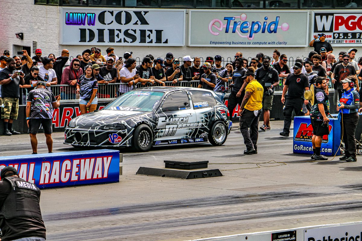 LANDYTV247's tweet photo. #honda #civic #eg #jdm #japan #stance #dragcar #dragracing #racing #turbo #boost #hondaracing #hday #ogs132 #eatsleeprace #jdmgram #jdmasfuck #carbonfiber #allmotor #marylandinternationalraceway #LANDYTV https://t.co/I1wNe6XeEI