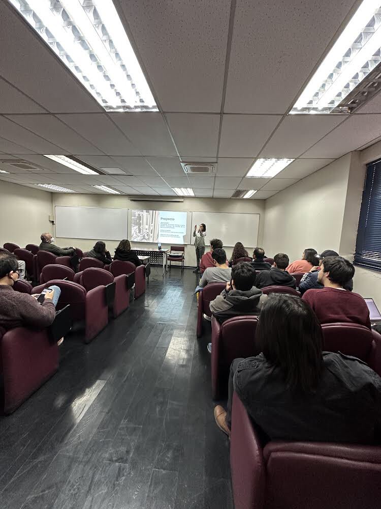 FisicaUsach's tweet photo. ¡Terminamos la tercera charla Fractalks! Agradecemos a tod@s por su participación y entrega en la divulgación científica. Sigamos acercando la ciencia a nuestra comunidad. ¡Pronto habrá más jornadas juntoVectoras Usach! 🔬🌟 #Fractalks #CienciaComunitaria #DivulgaciónCientífica https://t.co/Kmiy5Df2LZ