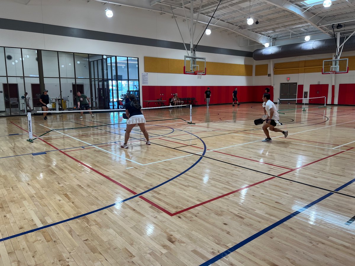CmdrColeman's tweet photo. Texas Police Games inaugural Pickleball Doubles Tournament is live in @ElPasoTXGov. Competitors and their guests in Competitive and Rec Round Robins. https://t.co/MUP8bk2vQX