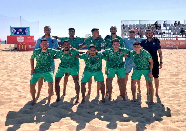 Pleno de victoris en la fase de grupos para #LevanteUDFP, 6-1 🆚 BSC Husty con goles de: 
Adri Lopez 🏐
Pedrinho 🏐🏐
Batis 🏐
Lucas 🏐
Kuman 🏐
Nos espera en 1/16 el BSC Nistru Chisinau

 #OrgullGranota #Nazare #ewc23 #Beachsoccer