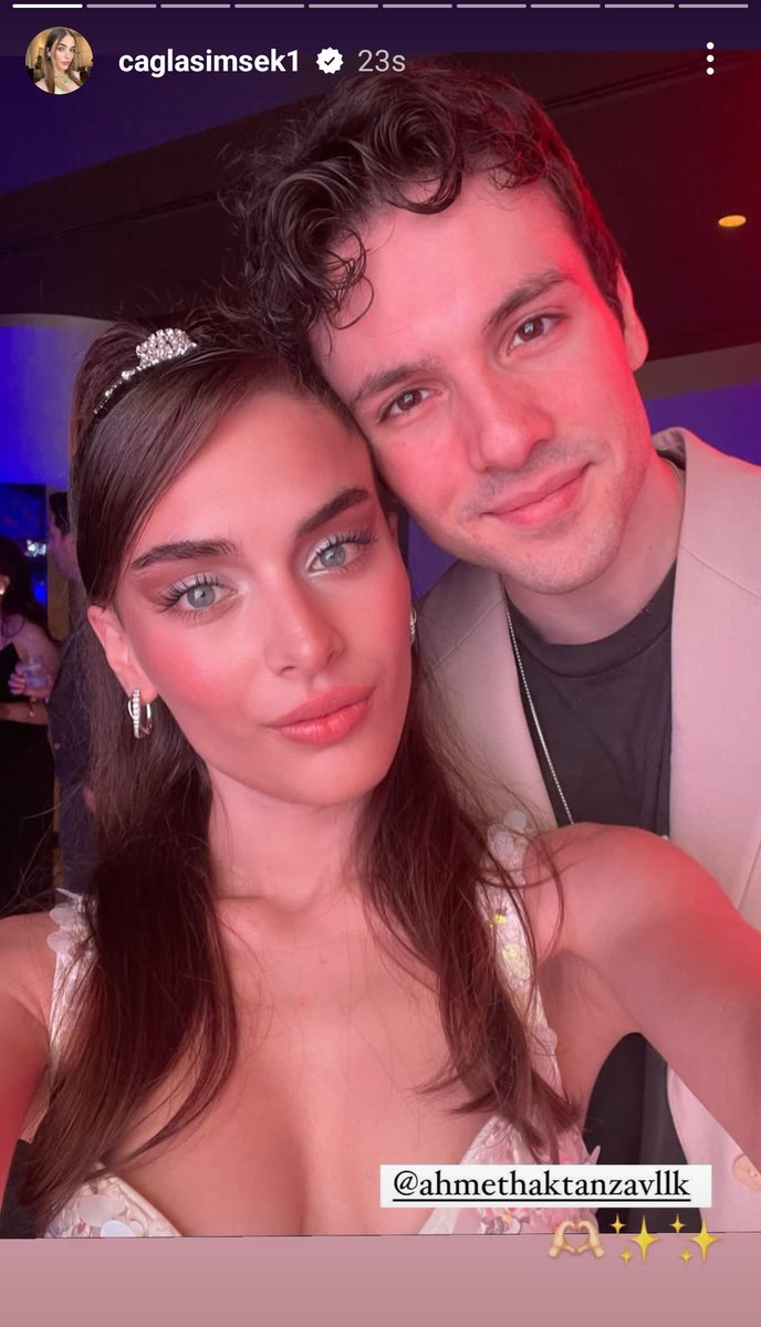 itsdreamn's tweet photo. Ben niye herşey sonra dan görüyorum yAaaa 😩 sınavları bittin artık bittin 🗣️
(Yine çok güzel bebekler im 🥹)
#CagHak • #CaglaSimsek • #HaktanZavlak https://t.co/ckURgtfjtS
