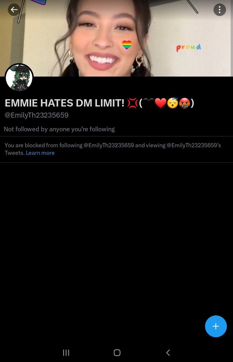 devilsui's tweet photo. bro ur blocking me because I said ur gf is copying someone else's art and calling ur drawing that has lines childish because um it would take me 1 minute to create it- 💀💀💀 https://t.co/Xqqg1tzdJC