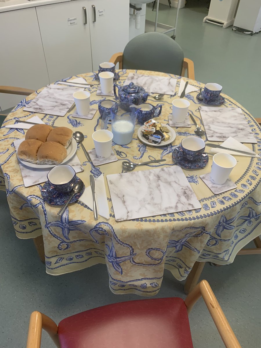 Liberton1b's tweet photo. Breakfast group commenced today in ward 2, patients really enjoyed it. A chance for socialisation and catching up on the morning news https://t.co/Ql7TQshGJ3