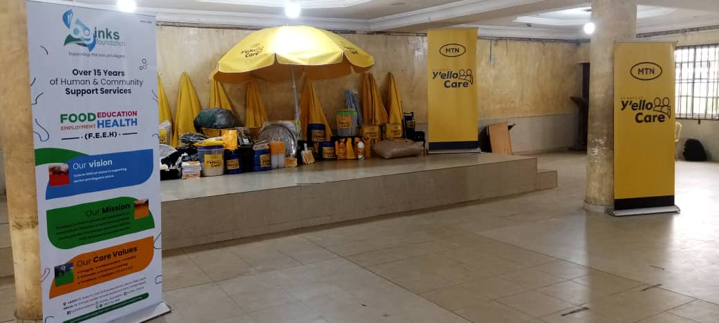 Byinks_charity's tweet photo. Byinks Foundation/MTN Nigeria Widows Empowerment Program at Aguda Local Government today on Thursday 14th June 2023.
.
.
.
.
#Byinksfoundation 
#byinks #MTNNigeria #MTN #WidowsEmpowerment #yellocare  #yellocare2023 https://t.co/Dr26DCkzRR