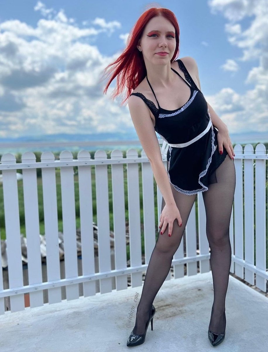 Mezuniyet partisinden selamlarrr?? 
Beğenip rtbtaparsaniz çok sevinirimmm